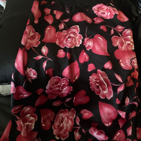 Secret Treasures Nightgown - Picture 1 of 1